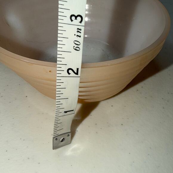 Vintage Fire King Peach Luster Beehive Ovenware Handled Soup Bowl Anchor Hocking - Picture 8 of 8